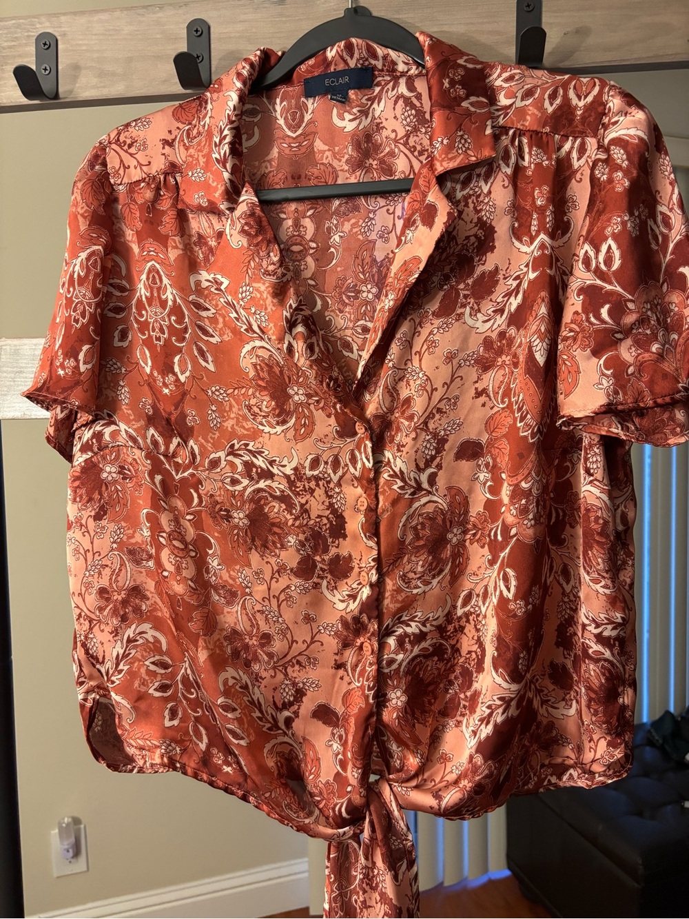 Eclair Rust Paisley Tie-Front Blouse